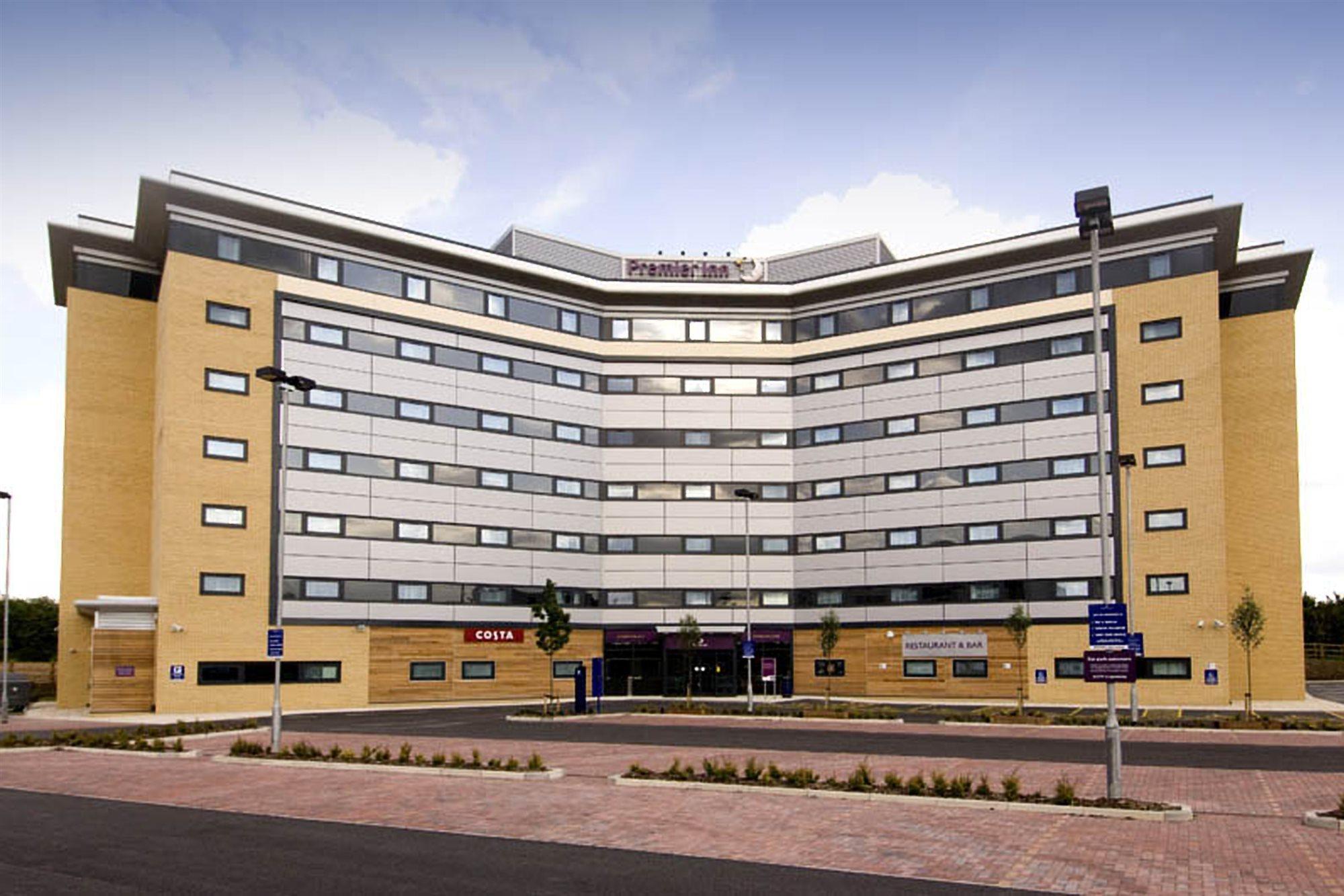 هييل Premier Inn Manchester Airport Runger Lane North المظهر الخارجي الصورة