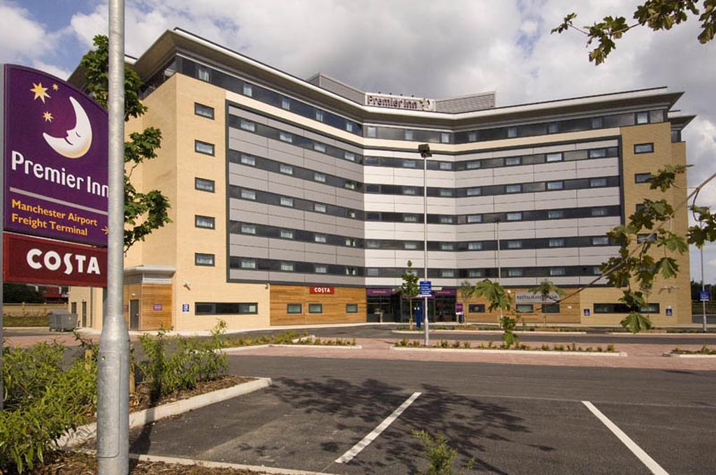 Premier Inn Manchester Airport Runger Lane North هييل المظهر الخارجي الصورة