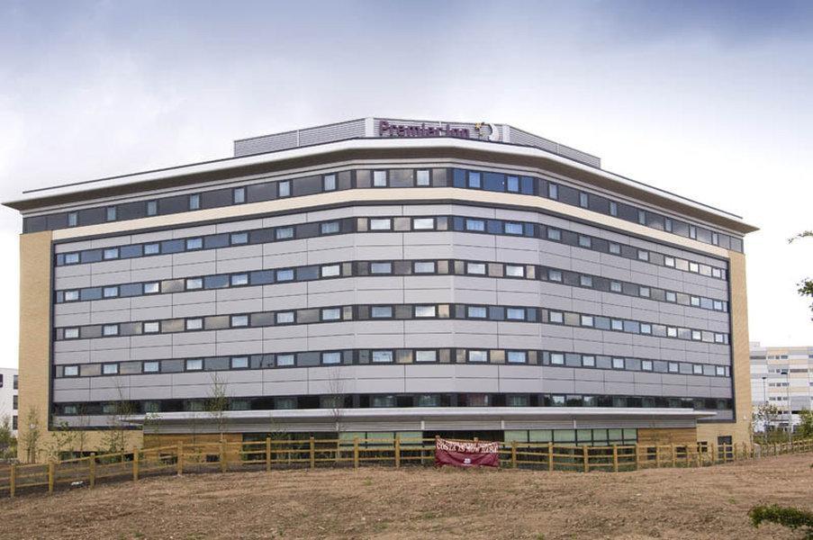 هييل Premier Inn Manchester Airport Runger Lane North المظهر الخارجي الصورة